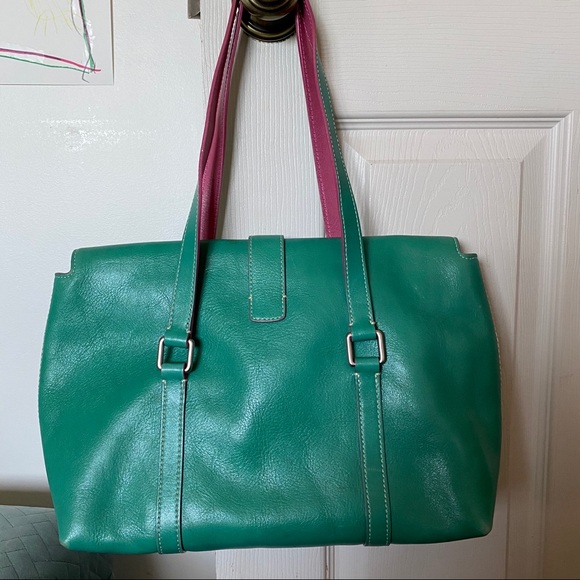 Dooney and Bourke heart buckle bag - Picture 6 of 16